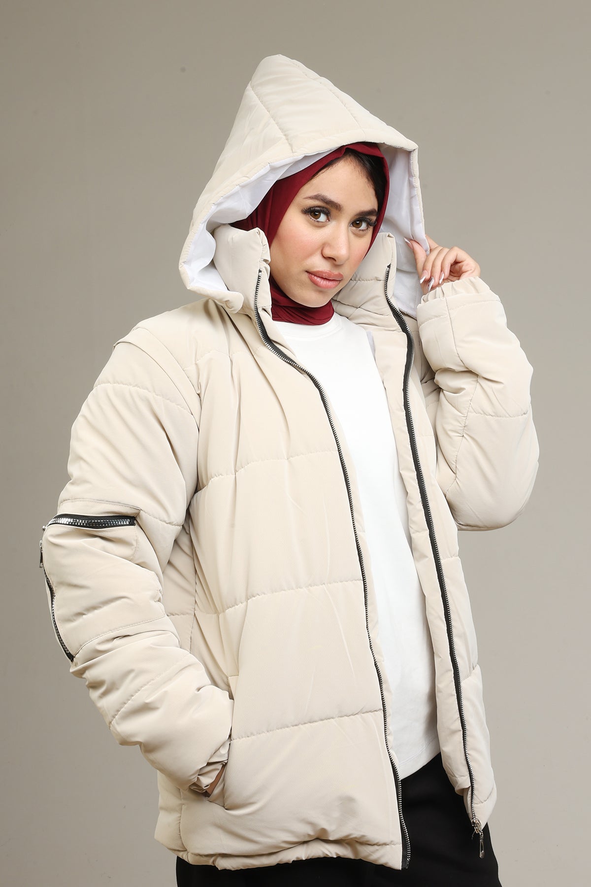 Beige Puffer vest/jacket (waterproof)